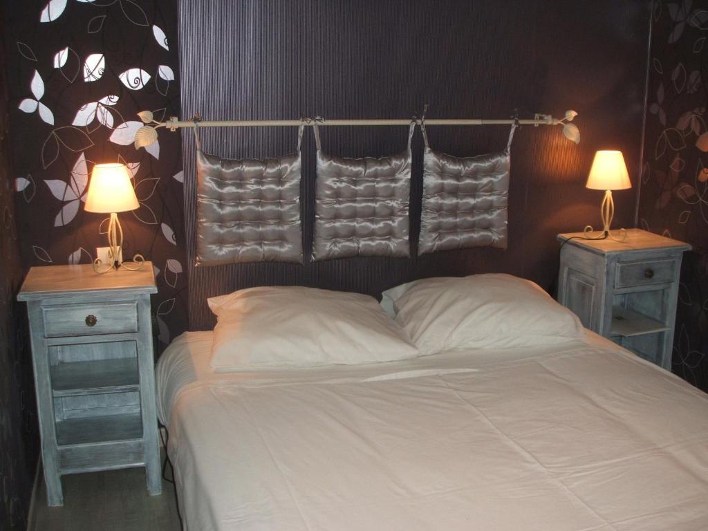 Hotel Des Cotes De Meuse Saint-Maurice-sous-les-Cotes Bilik gambar